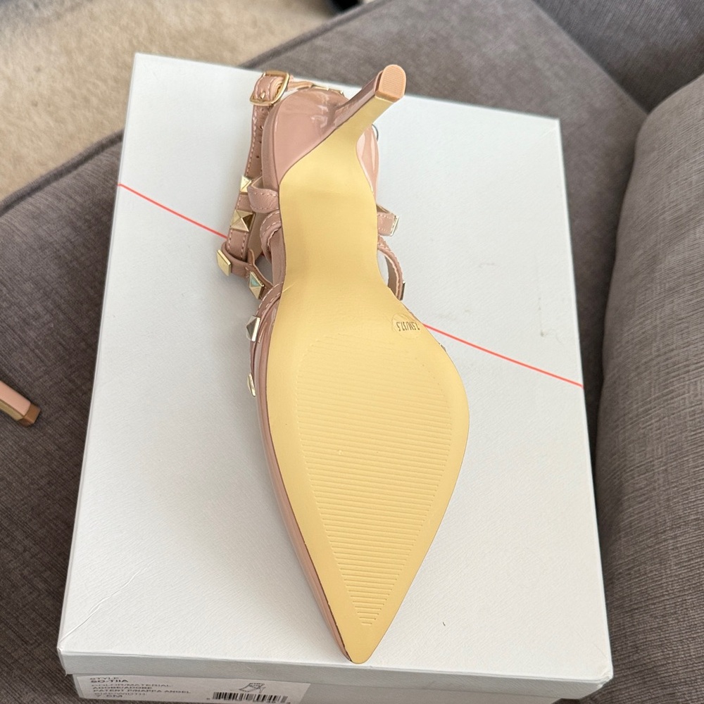 Sole Society Nude Heels with Gold Accents - Picture 8 of 12